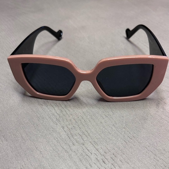 Vintage Fashion Square Women’s‎ Big Frame Sunglasses - Picture 2 of 8